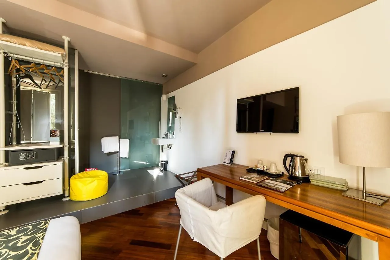 Mercure Ferrara Hotel 4*,  Italia