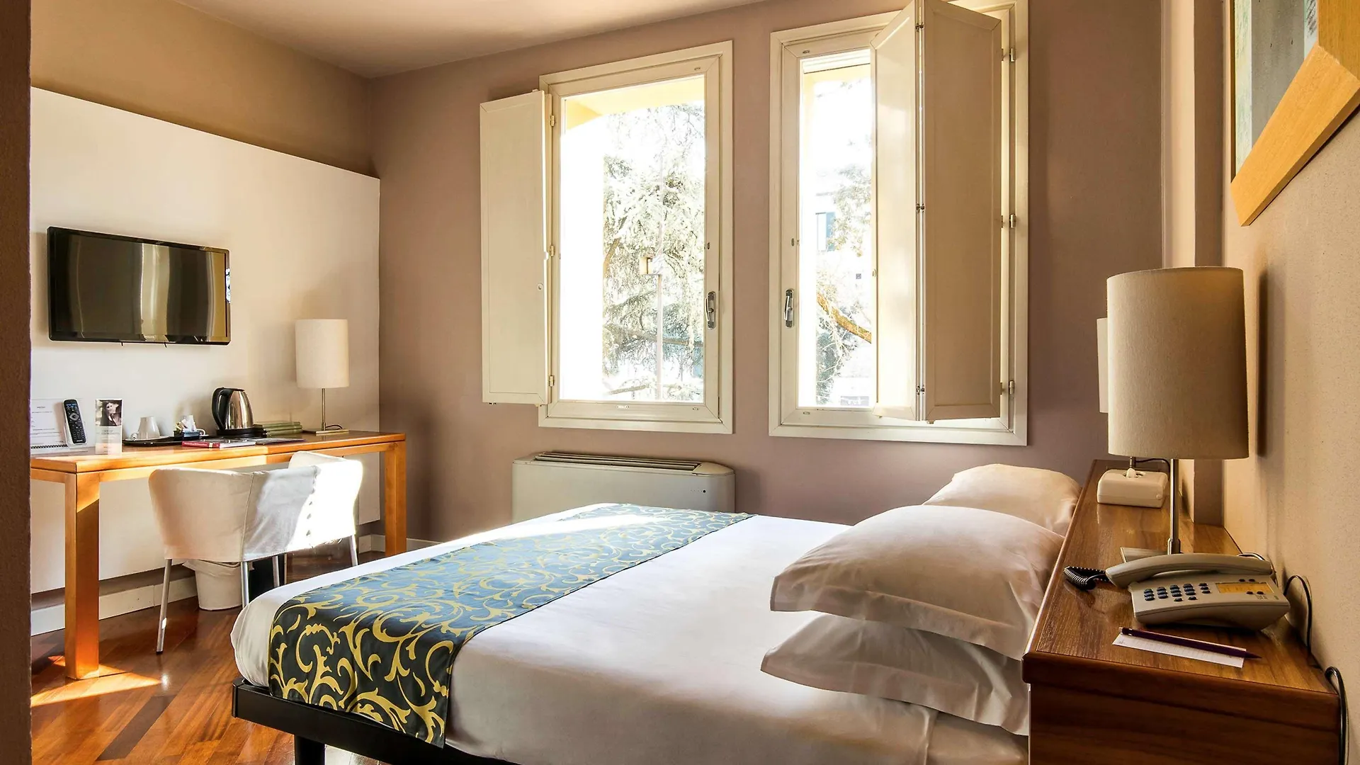 Mercure Ferrara Hotel 4*,