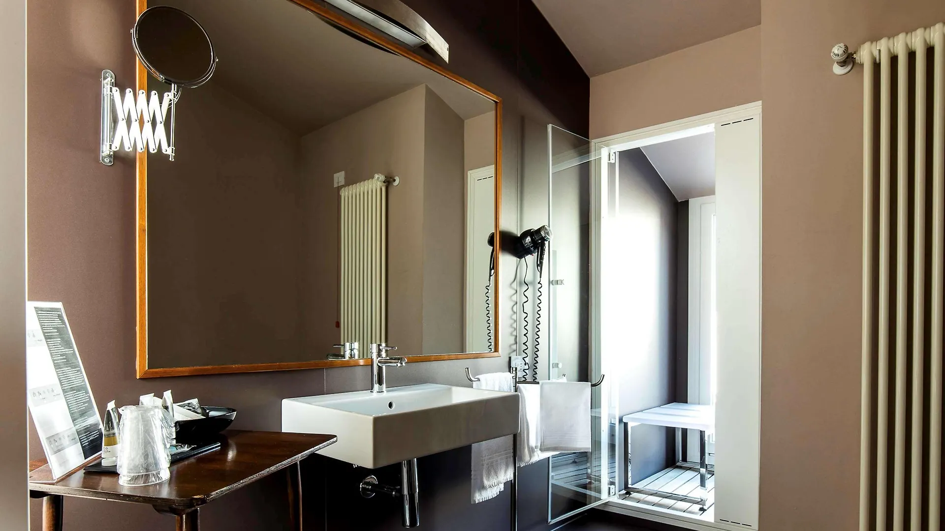 Hotel Ferrara
