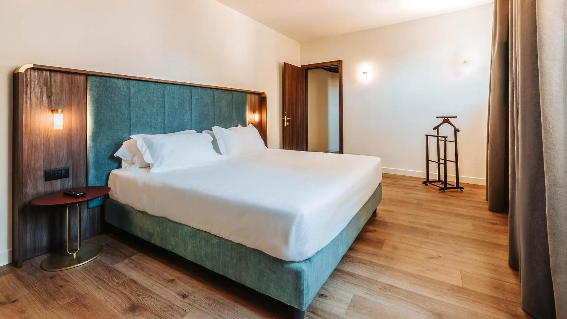 Hotel Ferrara