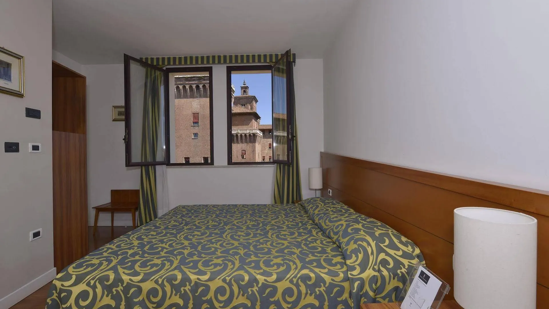 Mercure Ferrara Hotel 4*,  Italia