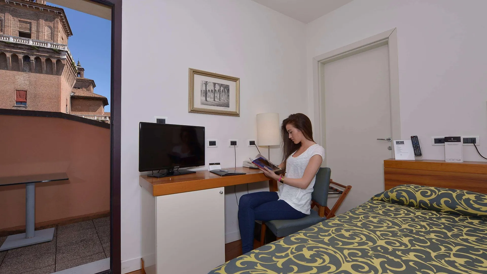 Hotel Ferrare