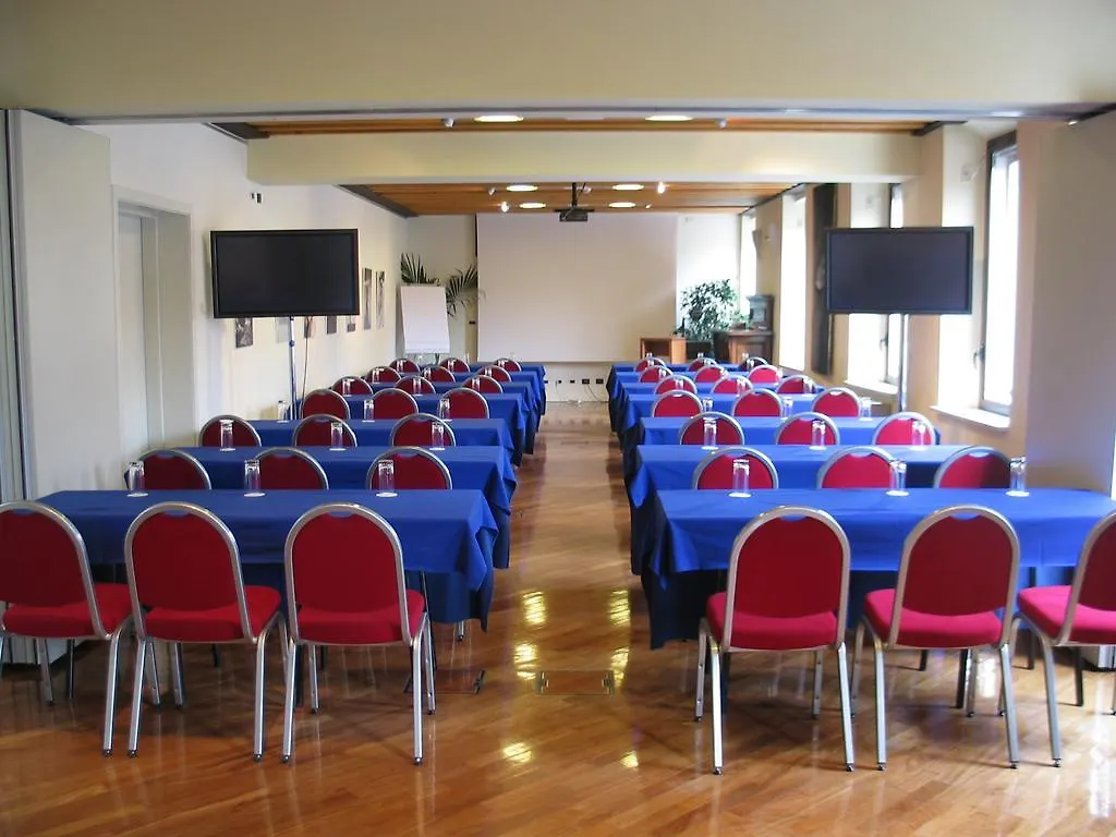 Hotel Ferrare